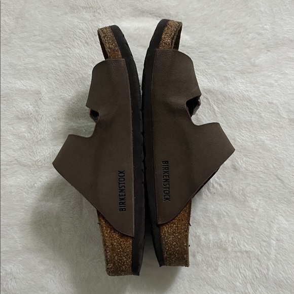 Birkenstock Kids Shoes in Brown and Black - Picture 6 of 15